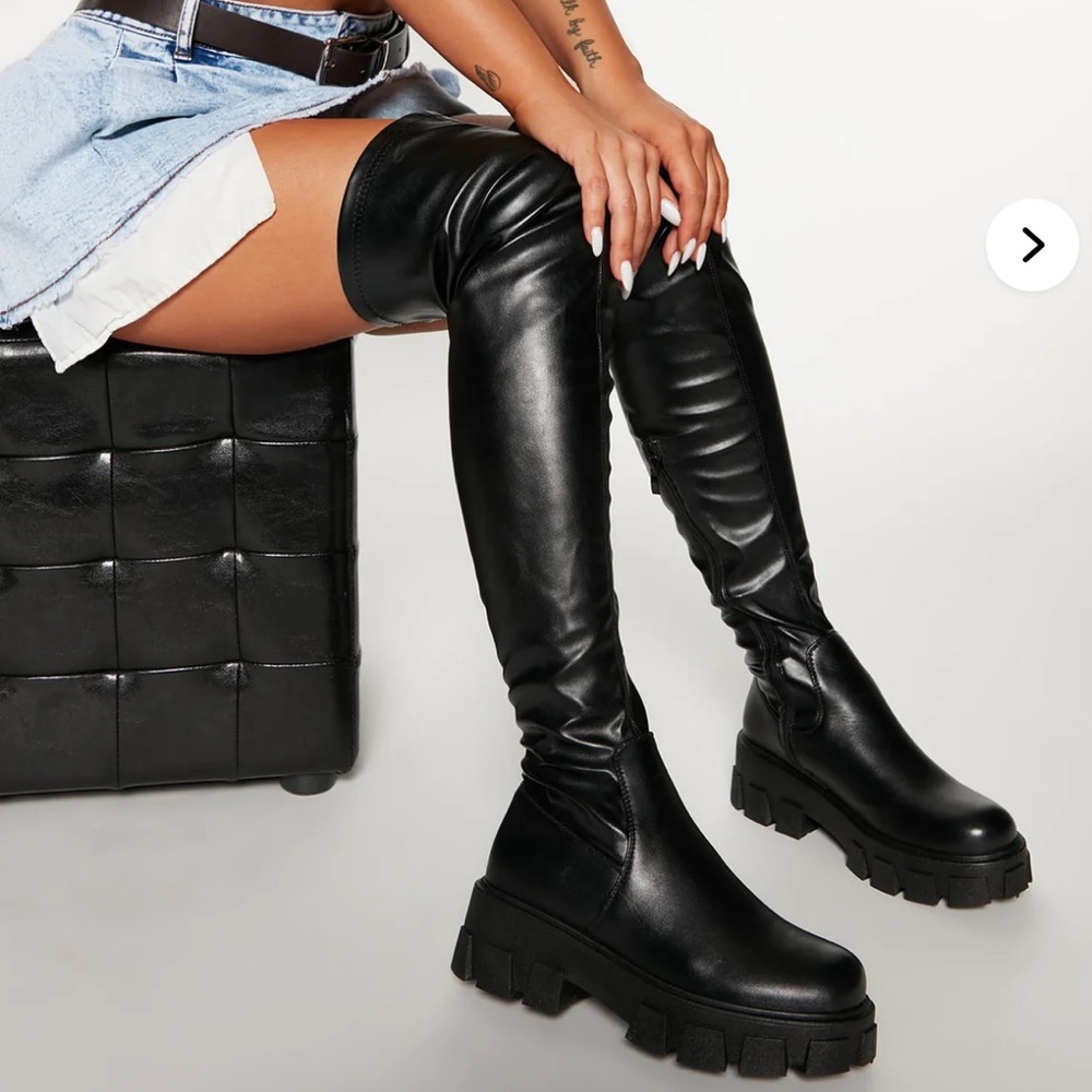 Black Knee-High Leather Boots